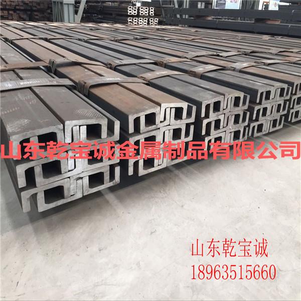 如何确定导轨支架的安装位置?