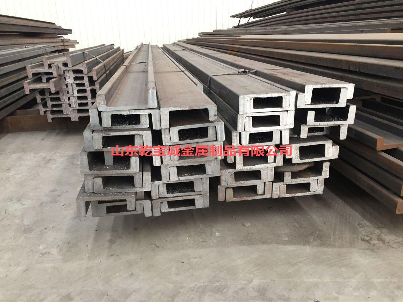 叉车门架槽钢成为智能机械导轨行业的风向标