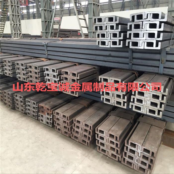 叉车门架系统的型材设计提高稳定性关键作用