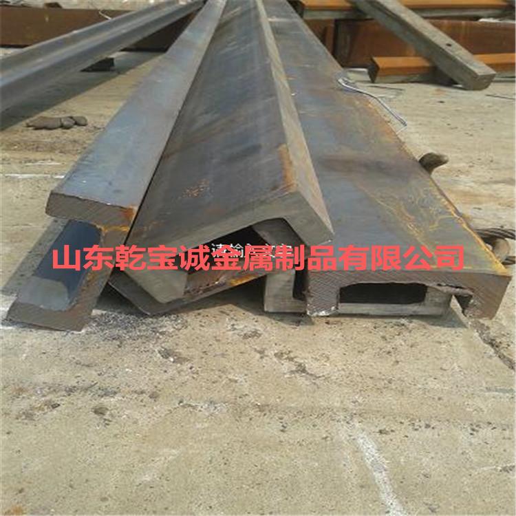 叉车机械滑轨槽钢出口回落