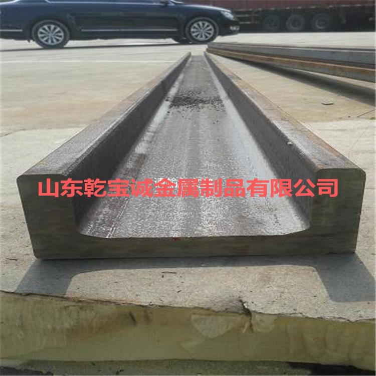 提高新系列3t叉车门架立柱承载能力