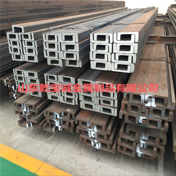 叉车门架内门架组成,其特征